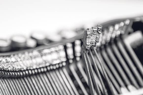 Seither hat sich einiges verändert Detailaufnahme einer alten mechanischen Schreibmaschine